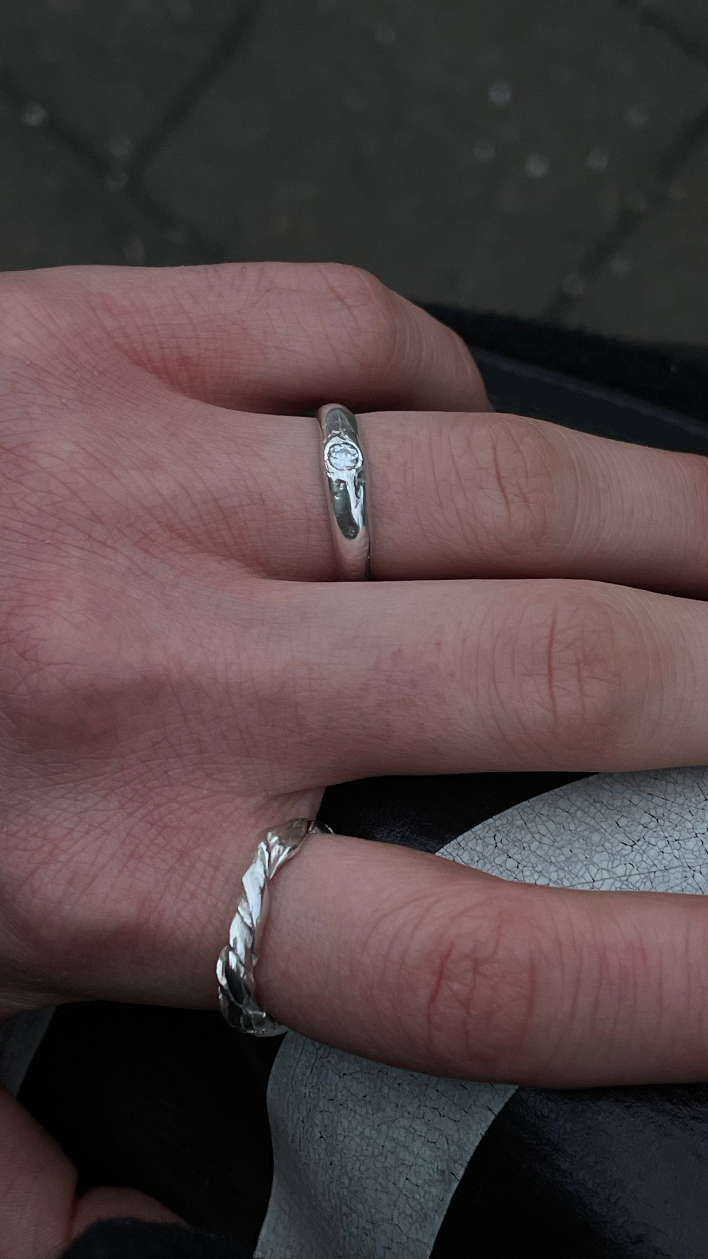 Willful mit Moissanite