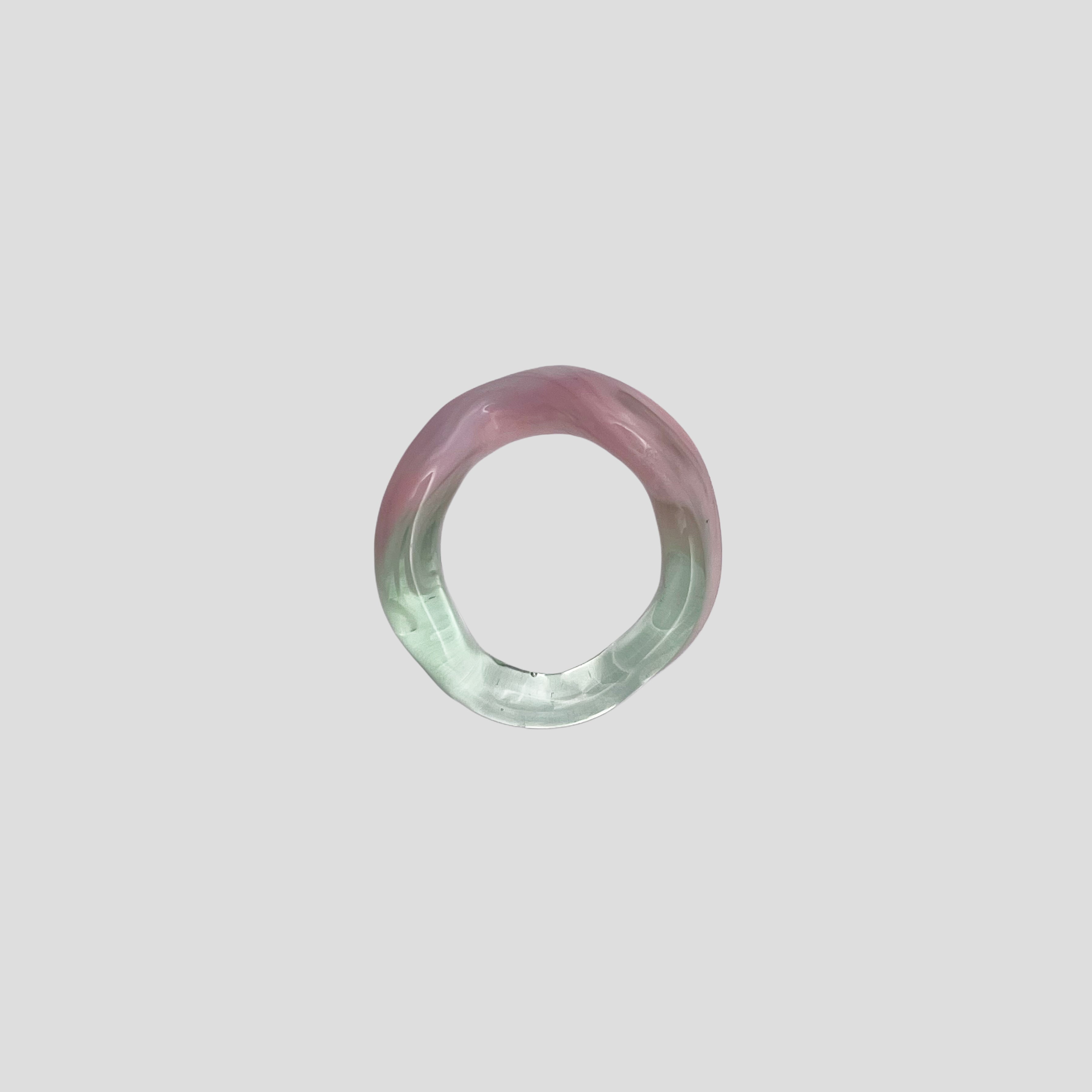 Peony Meadow Wavy Glass Ring
